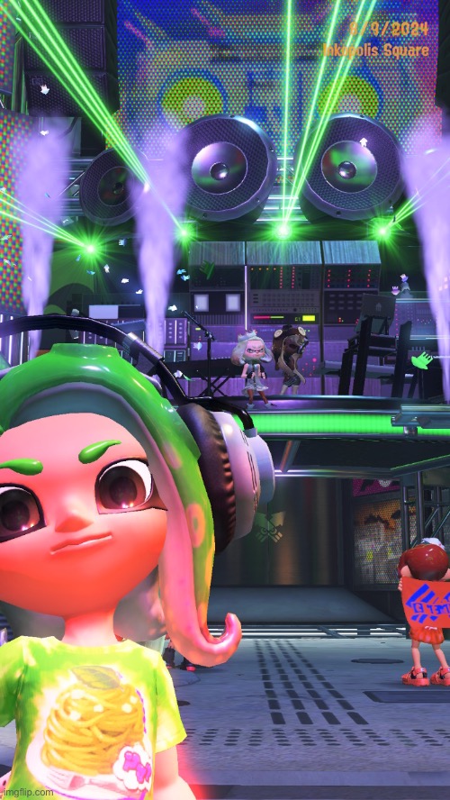 Yall I wonder who won the carbfest | image tagged in splatoon,selfie,octoling | made w/ Imgflip meme maker