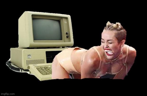 Miley Cyrus Twerk I.T | image tagged in miley cyrus twerk i t | made w/ Imgflip meme maker