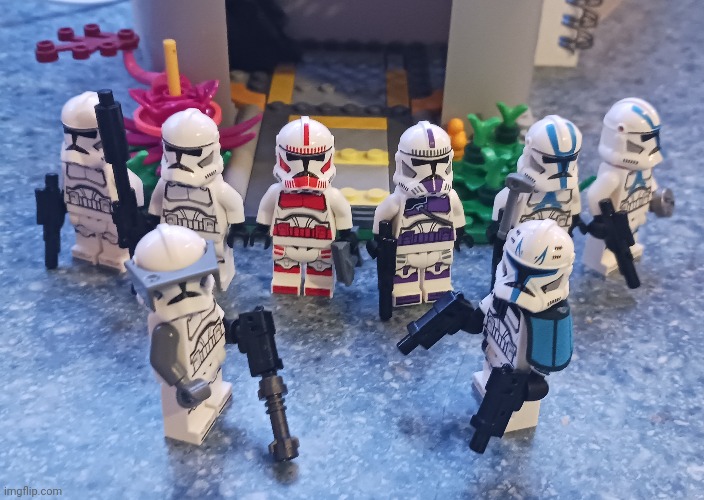 My current LEGO clone trooper army | image tagged in lego,lego star wars,clone trooper,clones | made w/ Imgflip meme maker