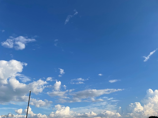 outside while my mother gets drunk at applebees i wanna eat these clouds b | made w/ Imgflip meme maker