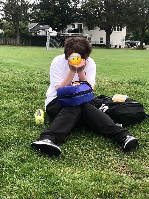 Quirky Icy | image tagged in quirky icy | made w/ Imgflip meme maker