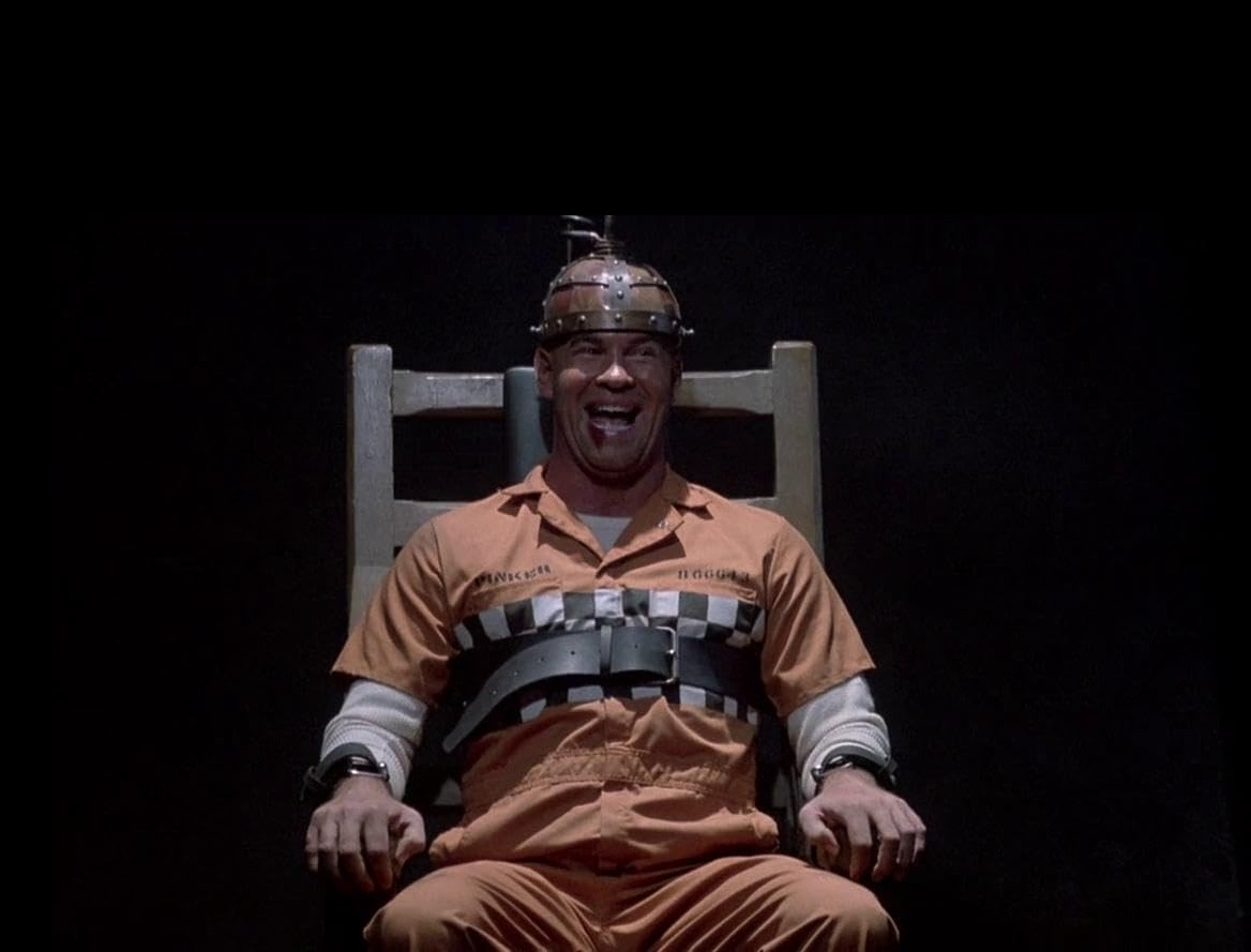 High Quality HAVING FUN ON THE ELECTRIC CHAIR Blank Meme Template