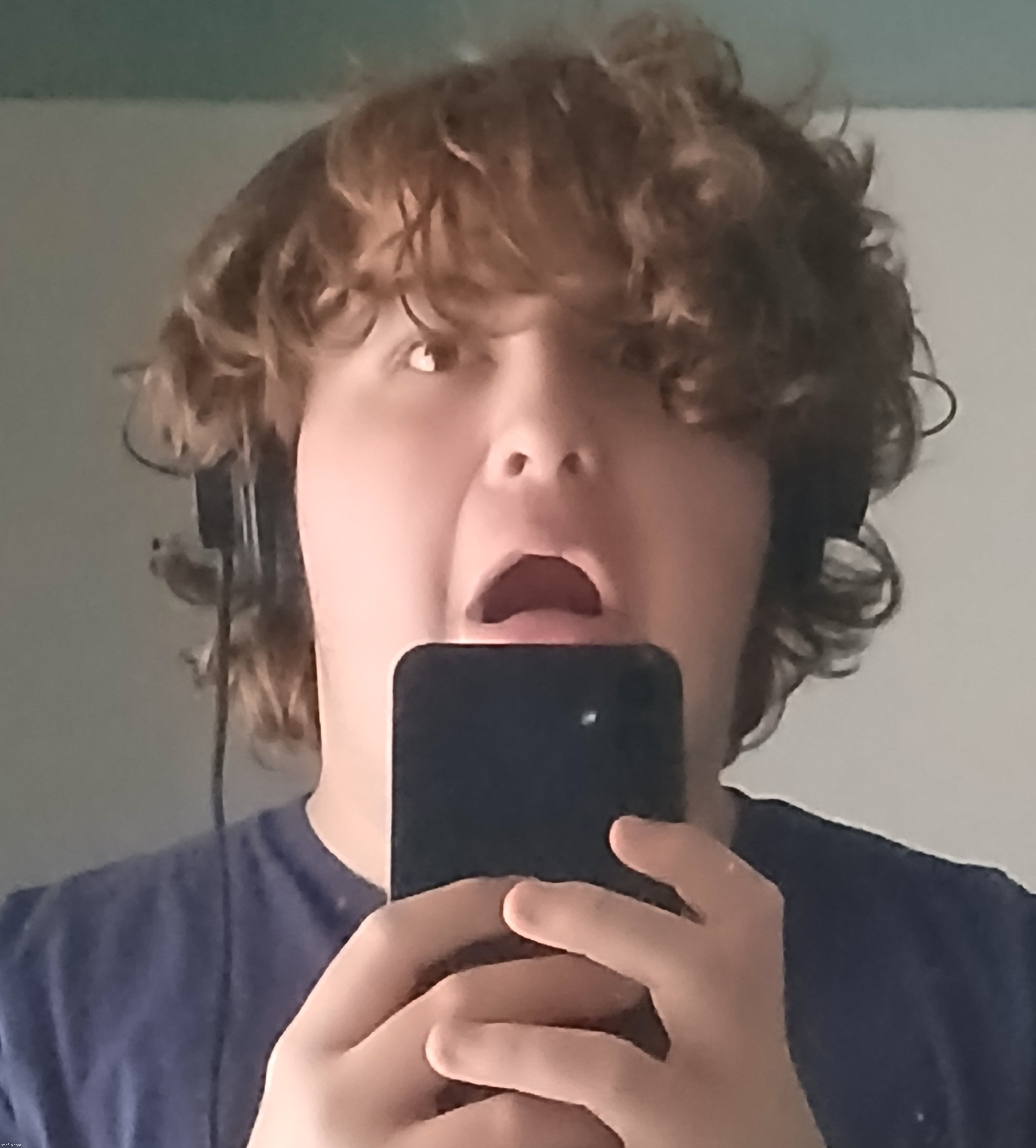 me when i'm holding a PHONE and i'm APPALLED | made w/ Imgflip meme maker