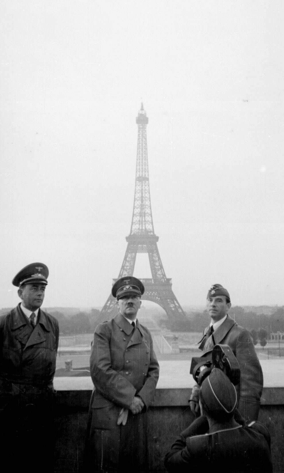 High Quality Hitler de Chaillot Blank Meme Template