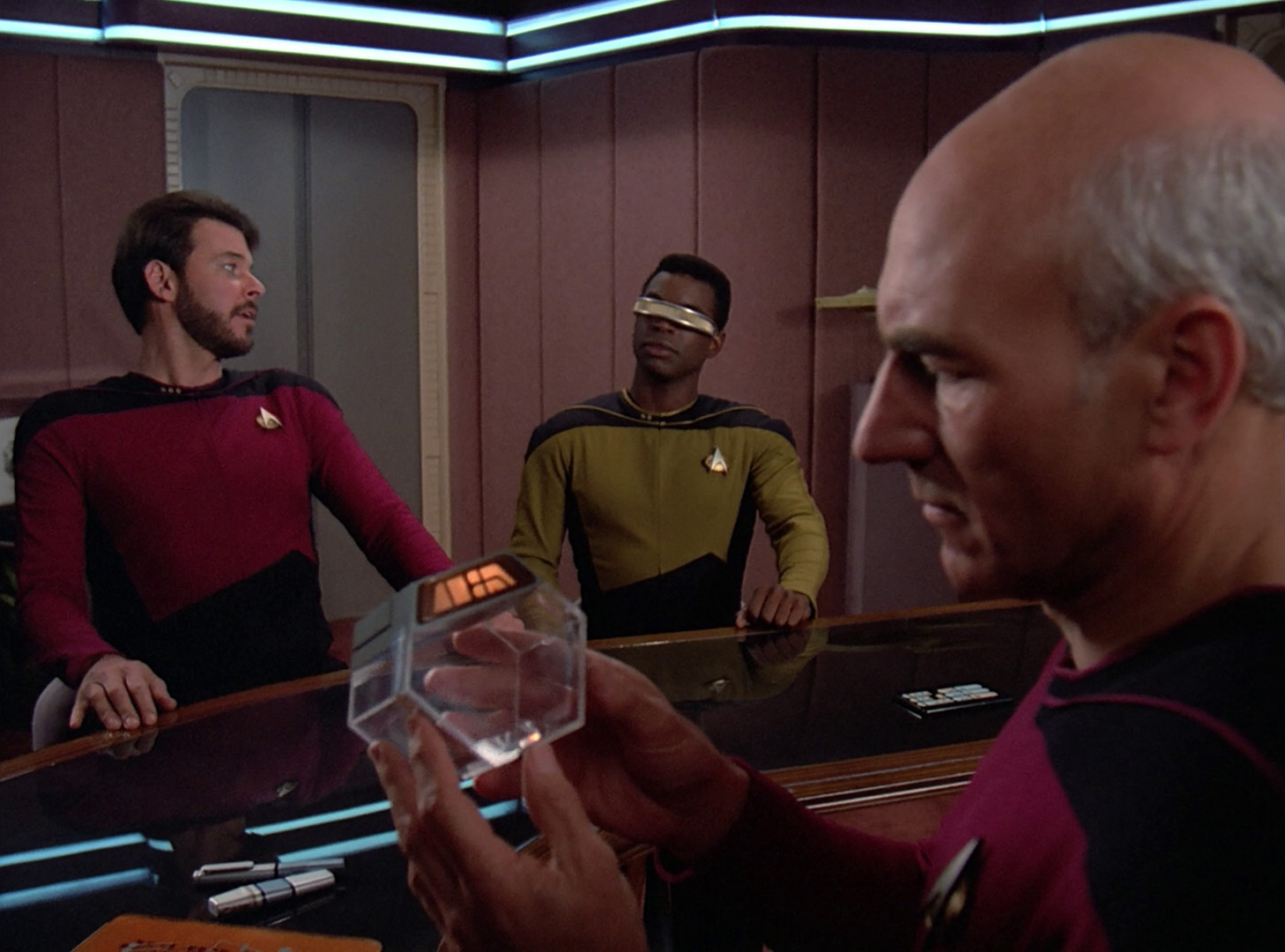 Riker, Geordi, Picard Blank Meme Template