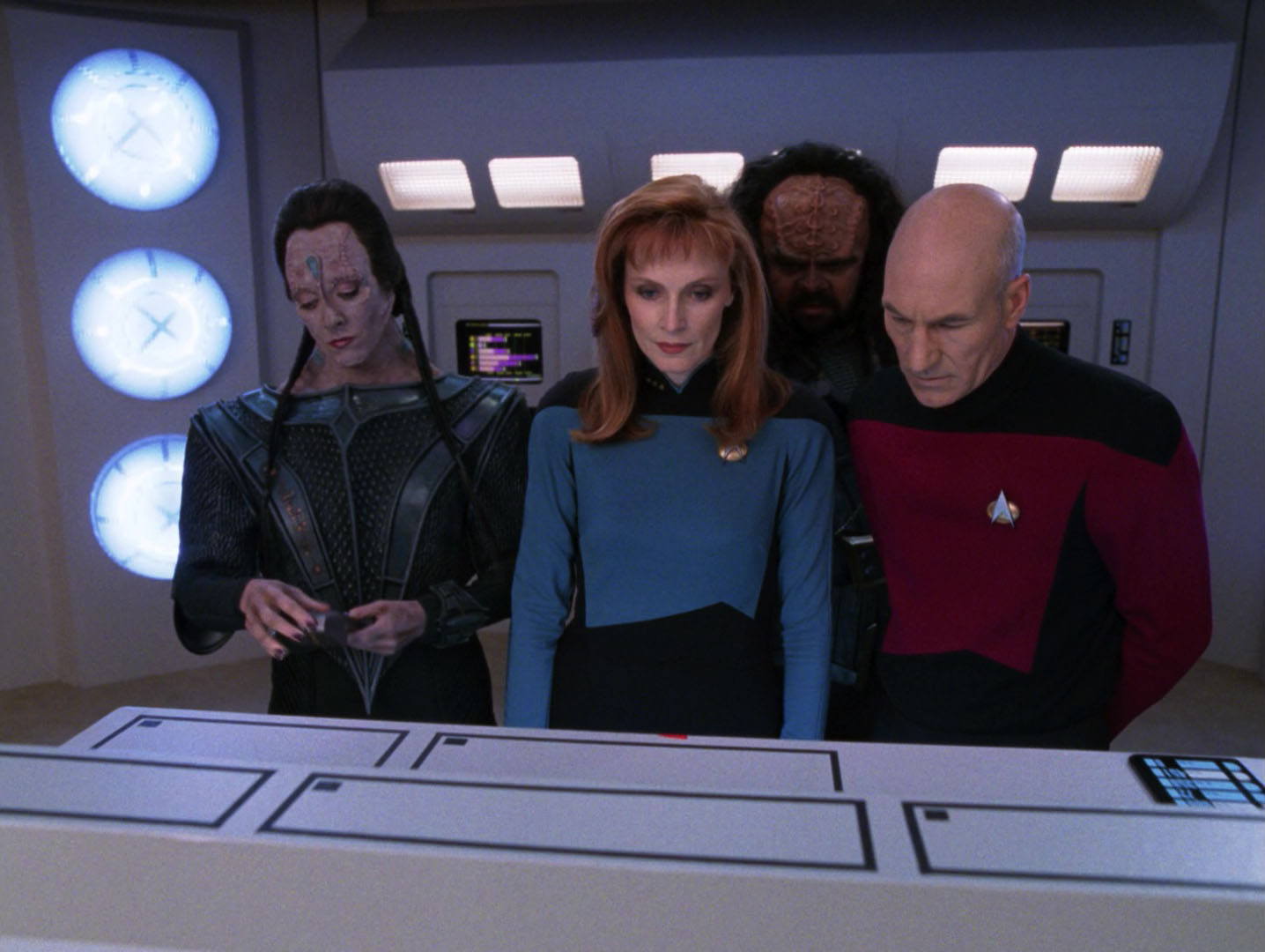 High Quality Cardassian, Crusher, Nu'Daq, Picard Blank Meme Template