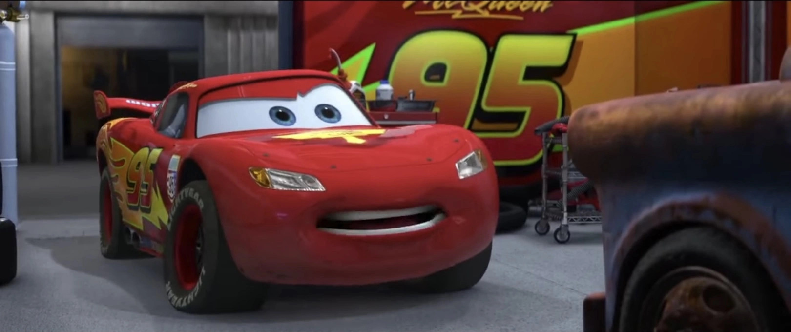 High Quality McQueen yelling at Mater Blank Meme Template