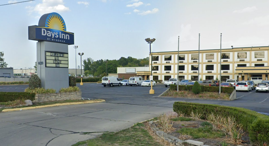 Days Inn, Columbus Airport, Columbus, OH Blank Meme Template