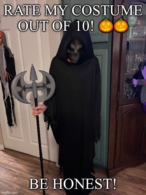 W Halloween costume | RATE MY COSTUME OUT OF 10! 🎃🎃; BE HONEST! | image tagged in halloween,happy halloween,halloween costume | made w/ Imgflip meme maker