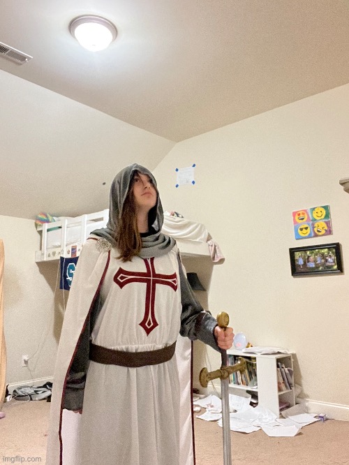 I got a size large on accident and I'm a midget (this costume is a Monty Python reference) | image tagged in e | made w/ Imgflip meme maker