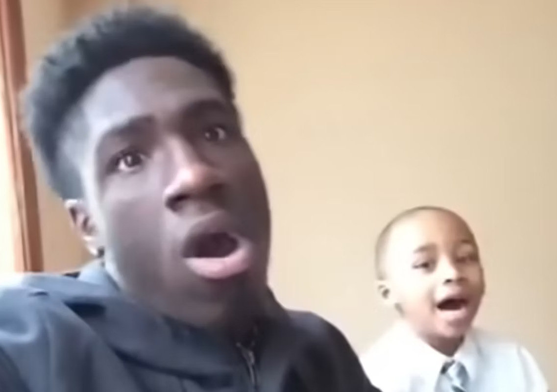 ｏｈ　ｍｙ　ｇｏｄ　ｍｅｍｅ Blank Meme Template