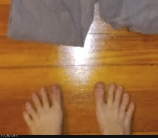 Watersoda feet | image tagged in gripppers | made w/ Imgflip meme maker