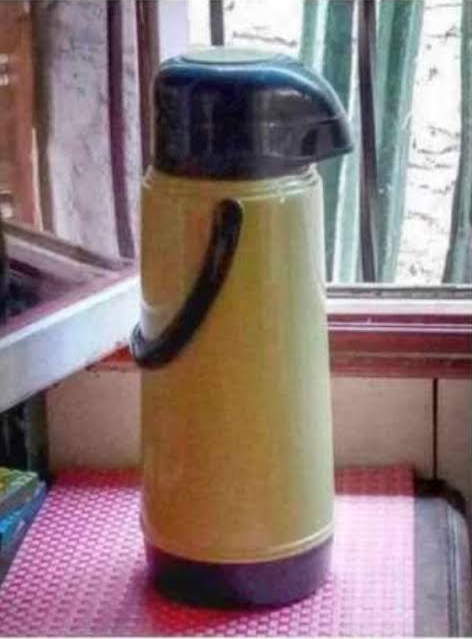 Se le ve preocupado… ¡Pero es tan hermético…! Blank Meme Template