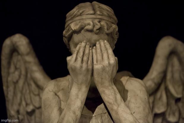 Weeping Angel | image tagged in weeping angel | made w/ Imgflip meme maker