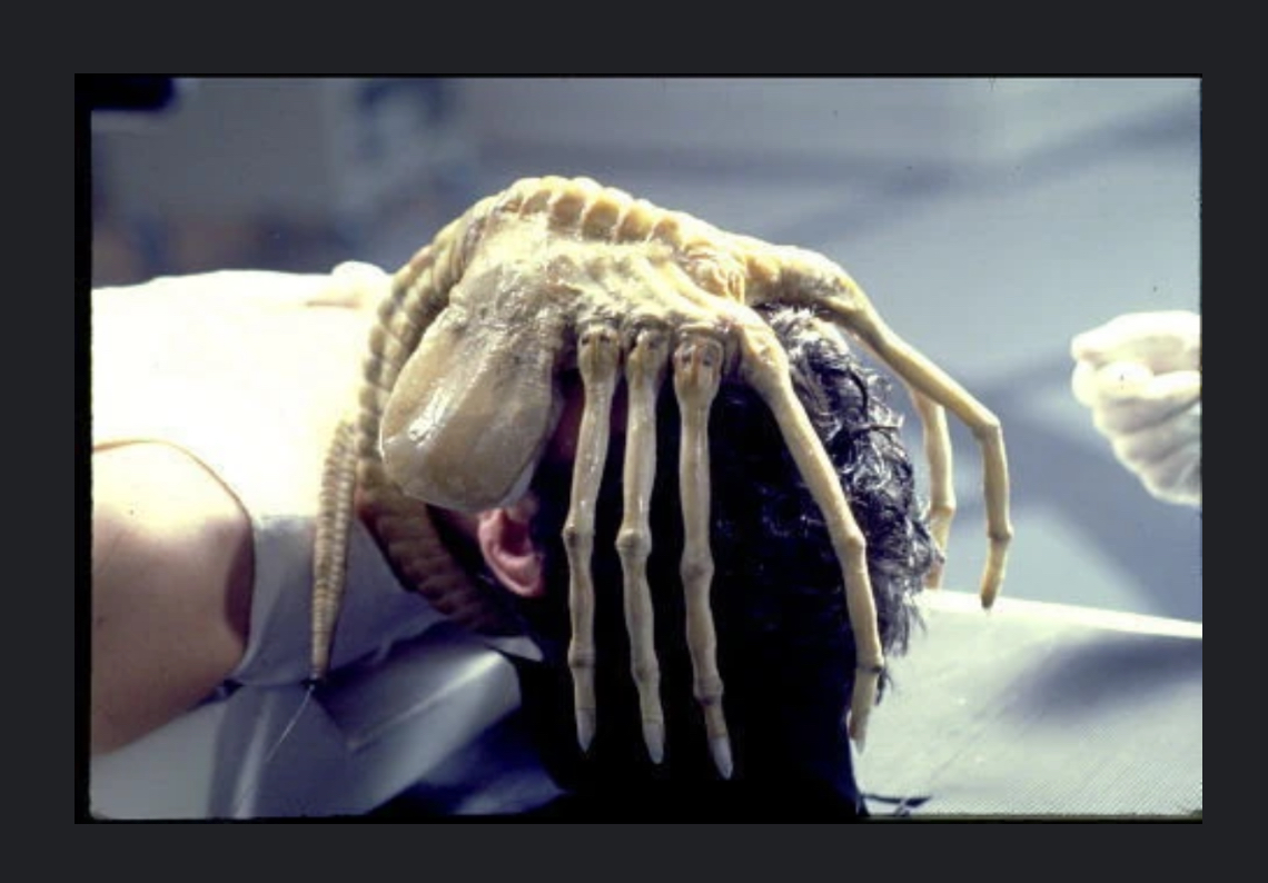 Face hugger Blank Meme Template