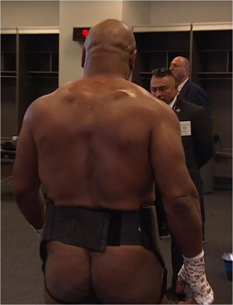 Tyson Cheeks Blank Meme Template