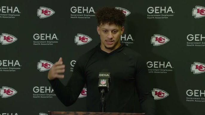 Patrick mahomes Blank Meme Template