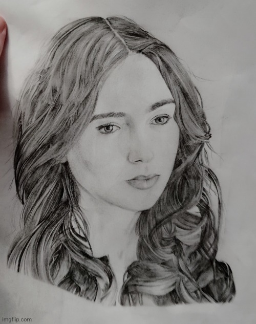 Lily Collins as Clary drawing (The Mortal Instruments movie) | image tagged in drawing,art,2013,movie,fantasy,novel | made w/ Imgflip meme maker