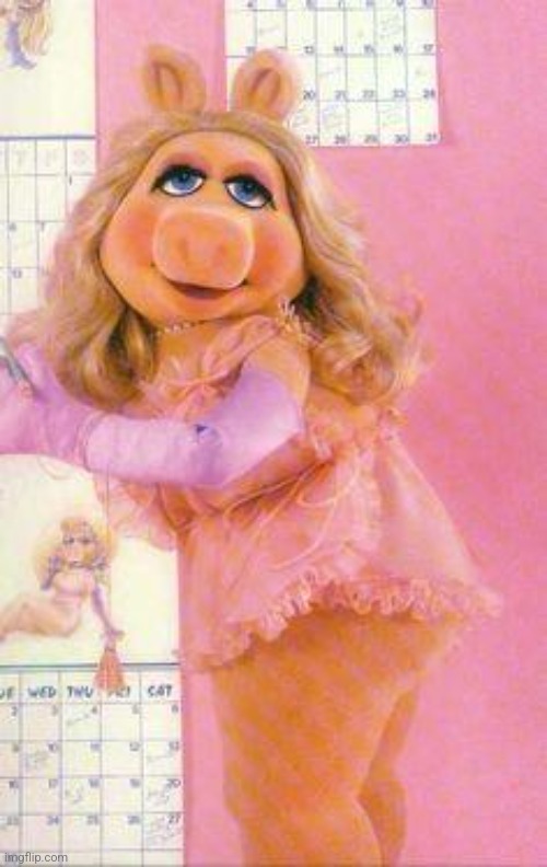 Miss Piggy | image tagged in miss piggy | made w/ Imgflip meme maker