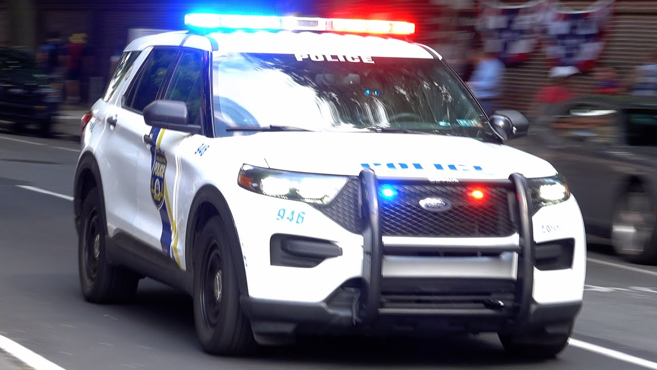 High Quality police car responding Blank Meme Template