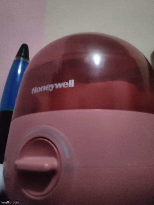 Observe the humidification machine | made w/ Imgflip meme maker
