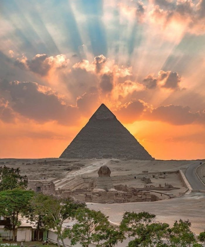 Pyramid | image tagged in awesome,pyramid | made w/ Imgflip meme maker