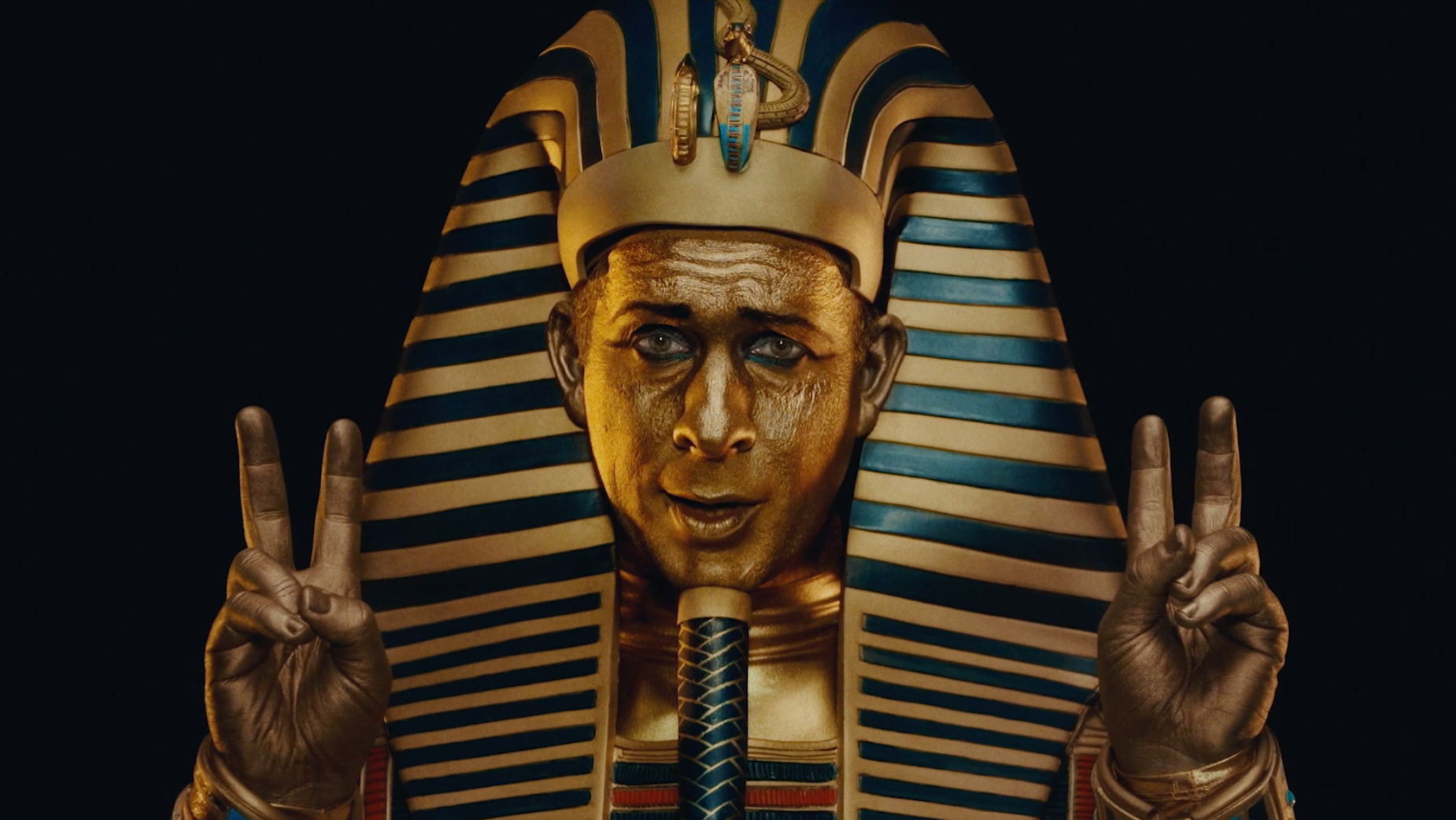 Vaulted King Tut Blank Meme Template