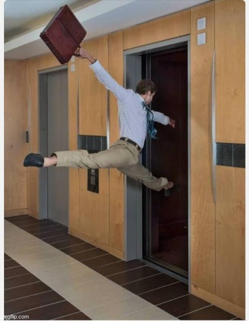 Leaving on Friday | image tagged in leaving on friday | made w/ Imgflip meme maker