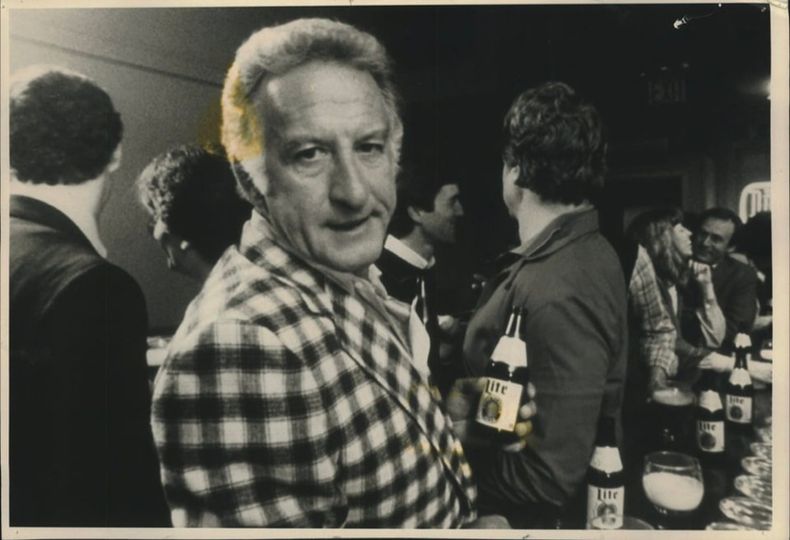 Bob Uecker Blank Meme Template