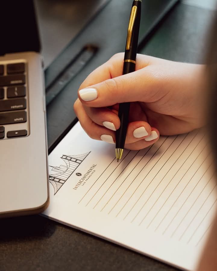 Danielle Gomes Blank Meme Template