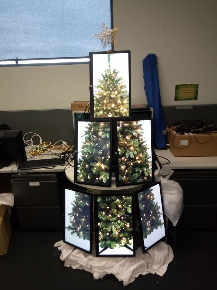 Computer Christmas Tree Blank Meme Template