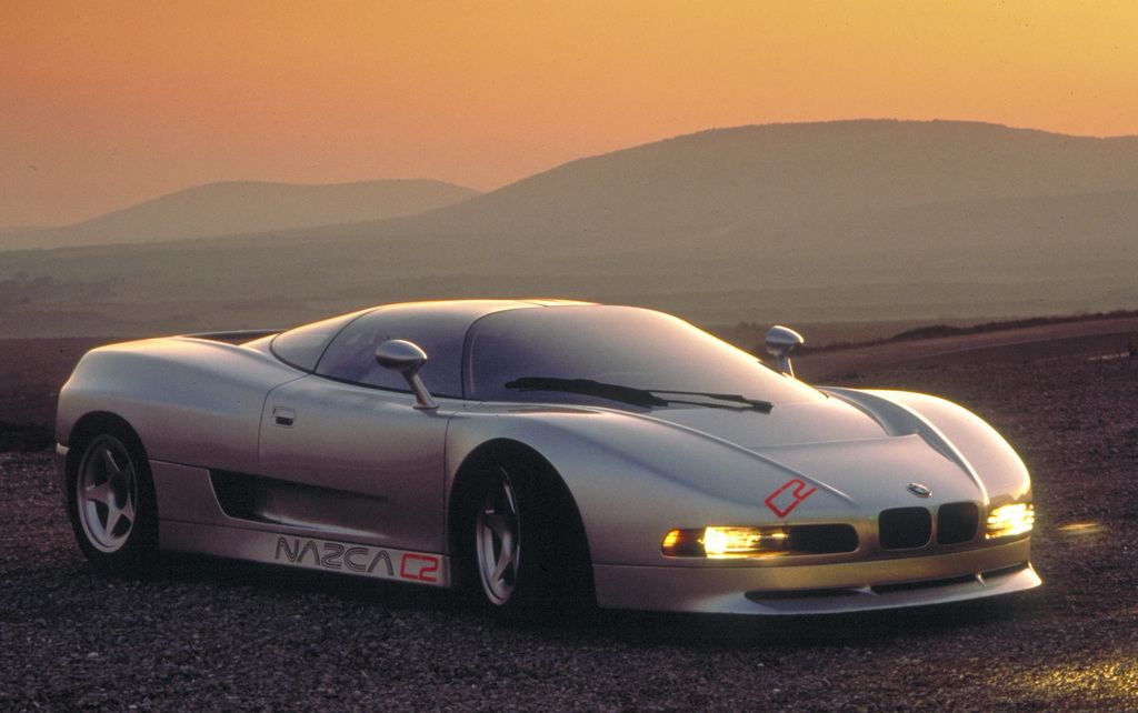 High Quality 1991 BMW Nazca C2 Concept Blank Meme Template