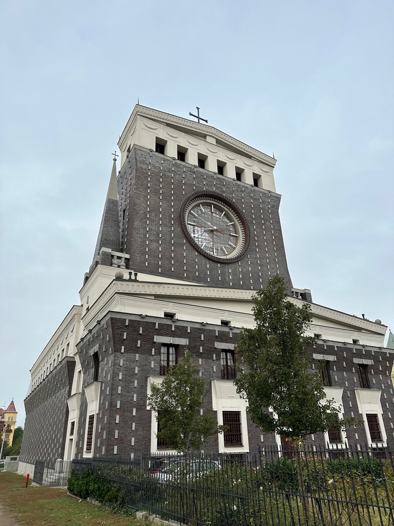 church2 Blank Meme Template