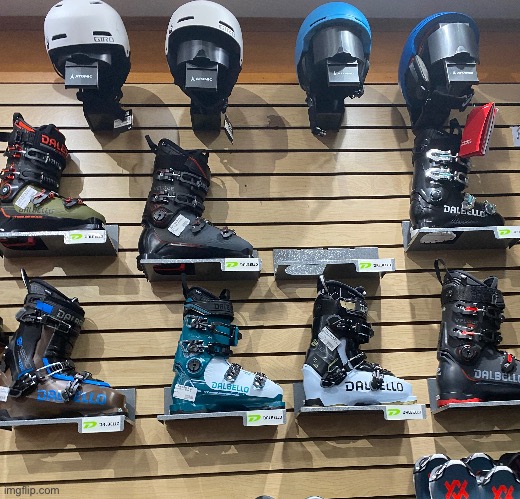 tell me ski gear DOESN’T look like parts of power armor | made w/ Imgflip meme maker