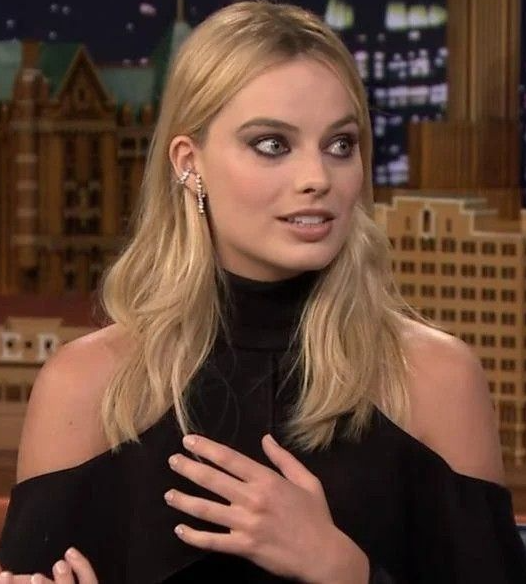 Margot Robbie Jimmy Fallon Blank Meme Template