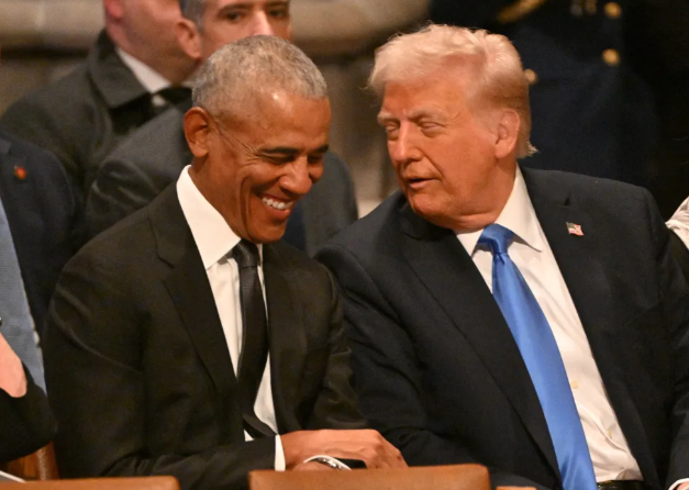 Obama and Trump Blank Meme Template