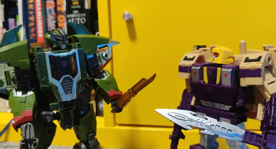 I leave for 5 MINUTES and Skyquake and Blitzwing are already beefing | made w/ Imgflip meme maker