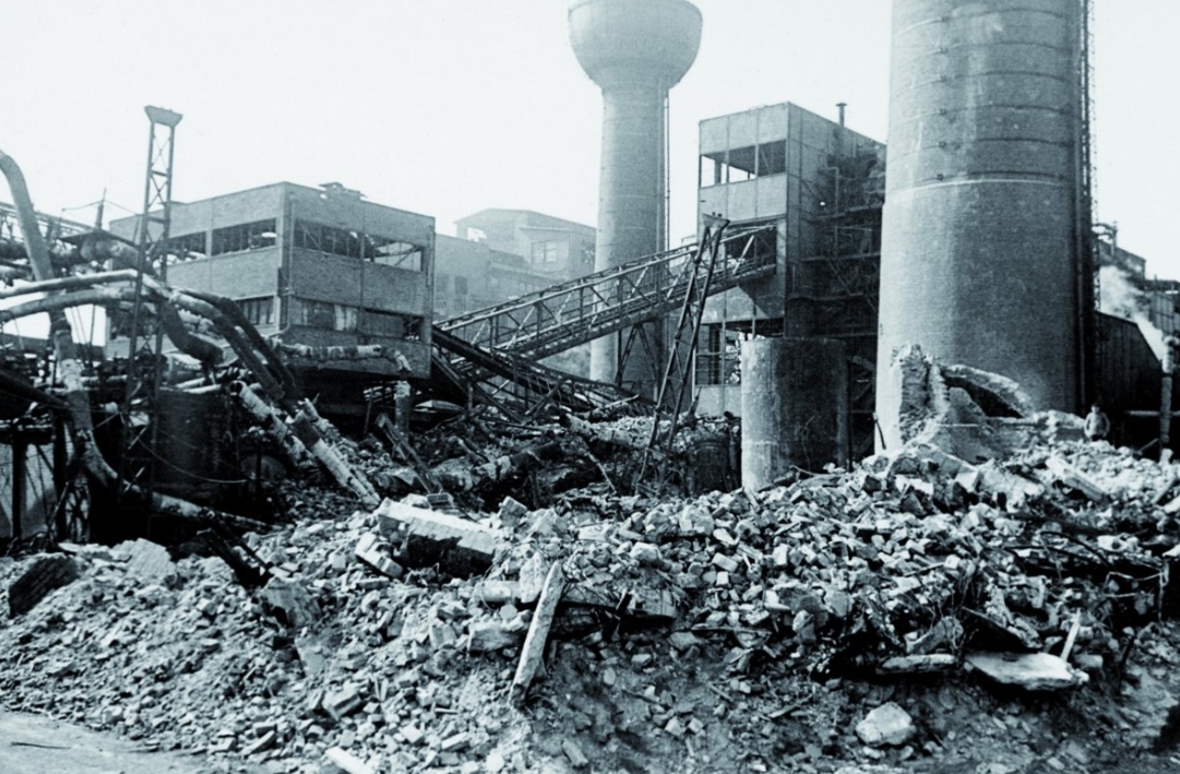 Ruhrgebiet 1945 Blank Meme Template