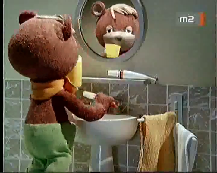 TV maci tükör Blank Meme Template