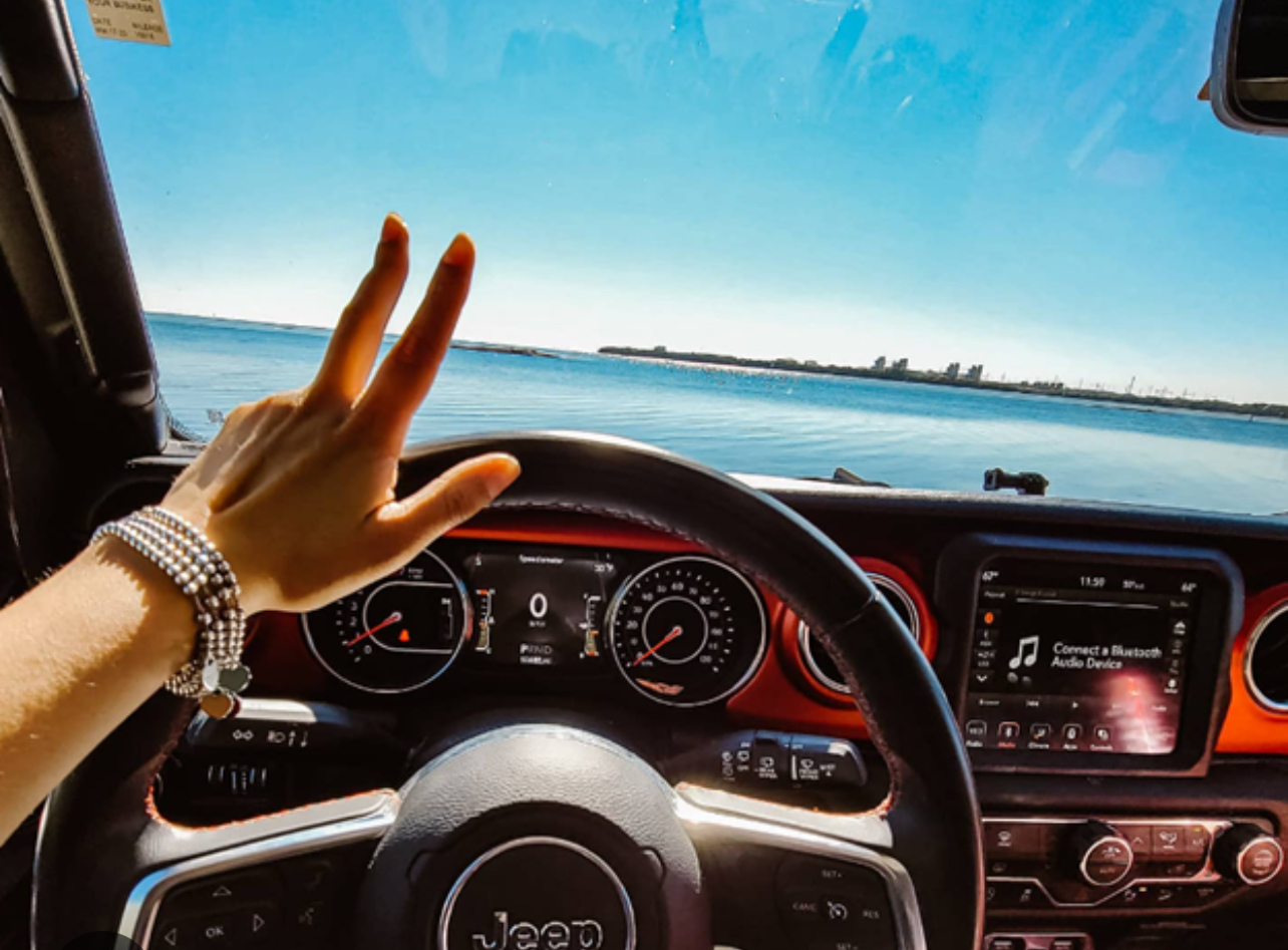 Jeep wave Blank Meme Template