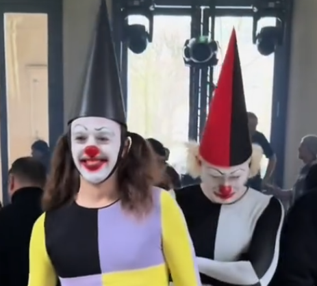 2 clowns Blank Meme Template