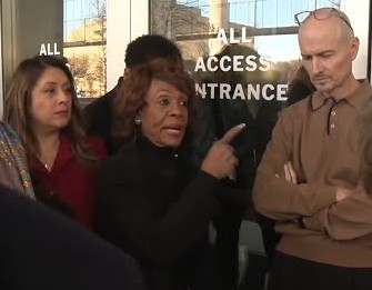 Maxine's finger smells funny Blank Meme Template