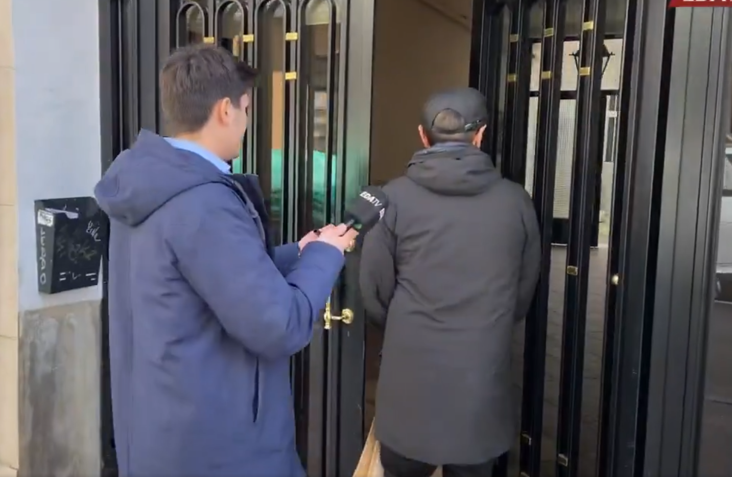 Vito Monedero Blank Meme Template