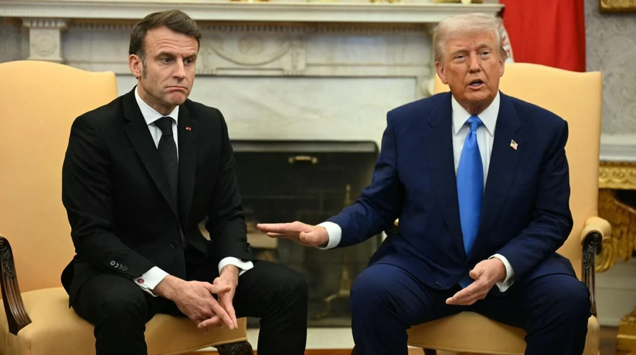 Macron trump Blank Meme Template