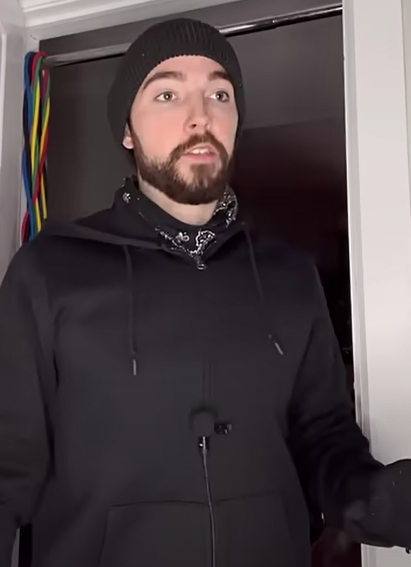 Robin Banks Blank Meme Template