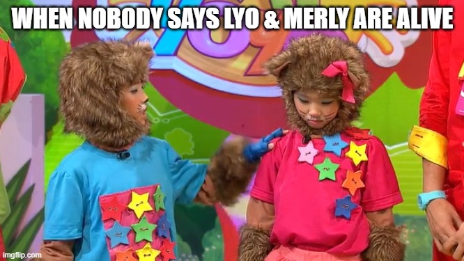 R.I.P. singapore2010.sg | WHEN NOBODY SAYS LYO & MERLY ARE ALIVE | image tagged in yoyo and yaya wants to suicide | made w/ Imgflip meme maker