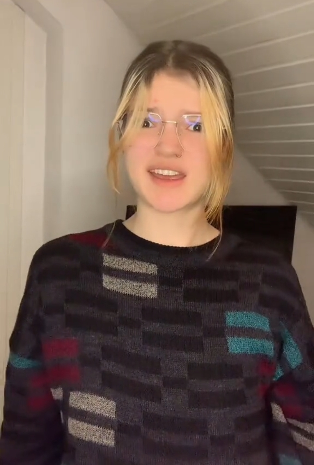 charlie_radfem420 Blank Meme Template