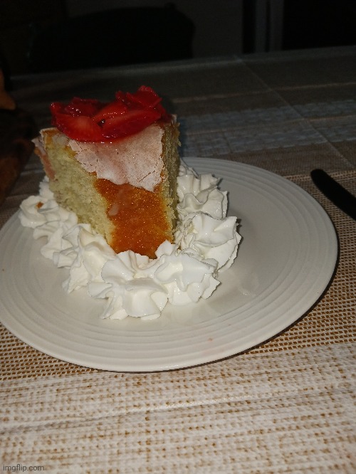 Strawb caik | made w/ Imgflip meme maker