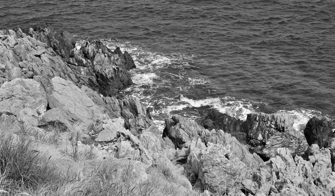 Coast. Blank Meme Template