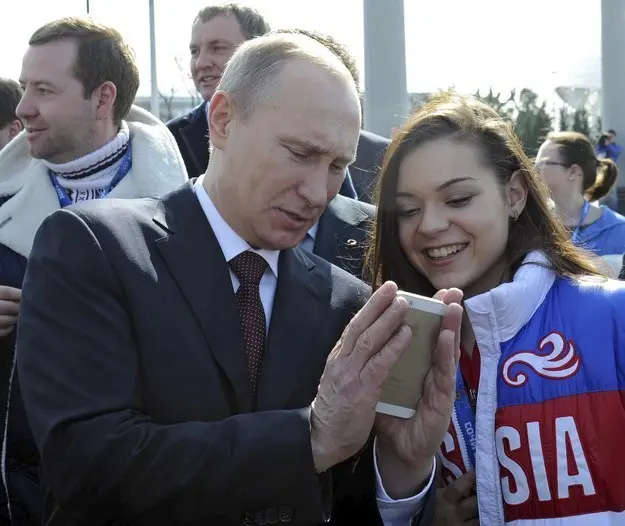 Putin showing a phone Blank Meme Template